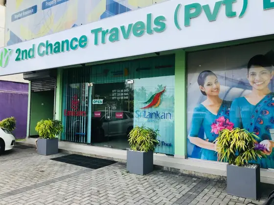 The 2nd Chance Travels team in Sri Lanka