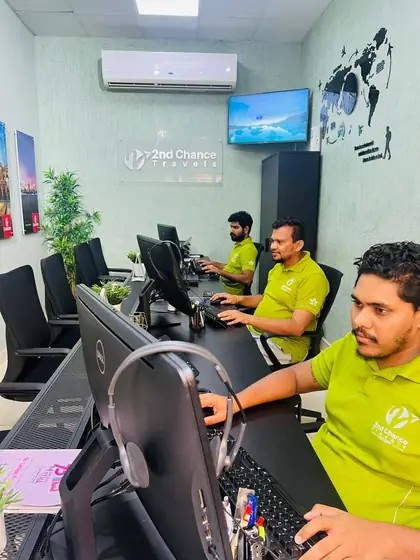 The 2nd Chance Travels team in UAE